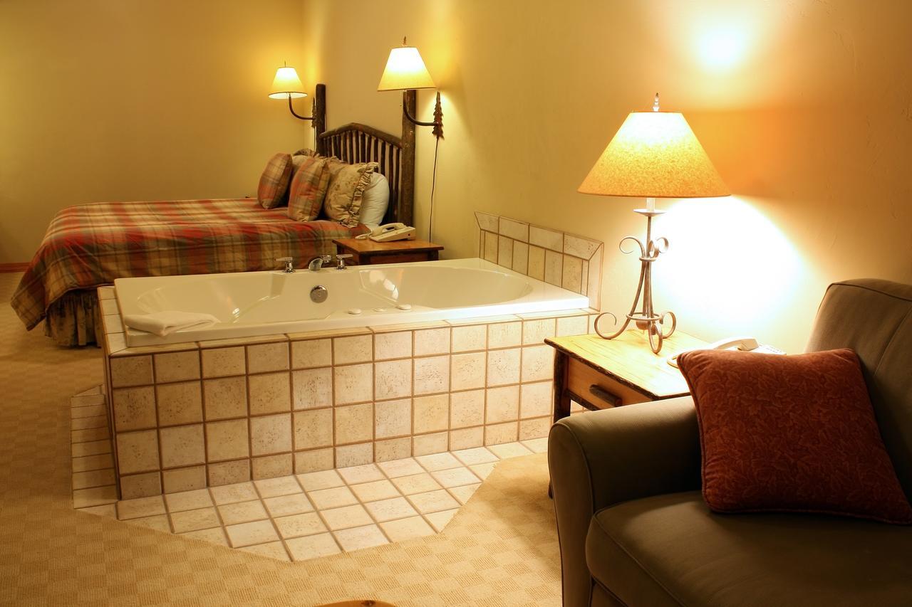 Mountain Lake Lodge Woods Bay Экстерьер фото