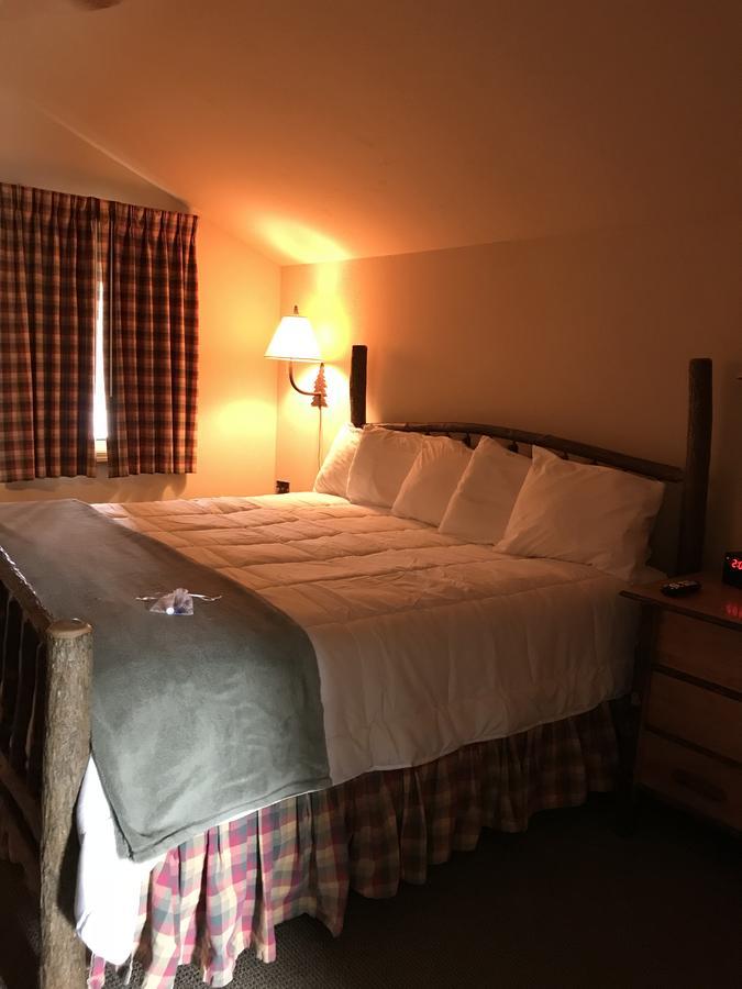 Mountain Lake Lodge Woods Bay Экстерьер фото